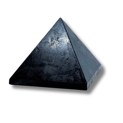 Pyramid av svart turmalin