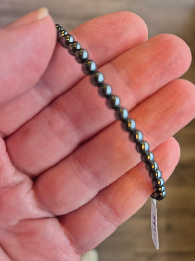 Armband - hematit runda pärlor 4mm
