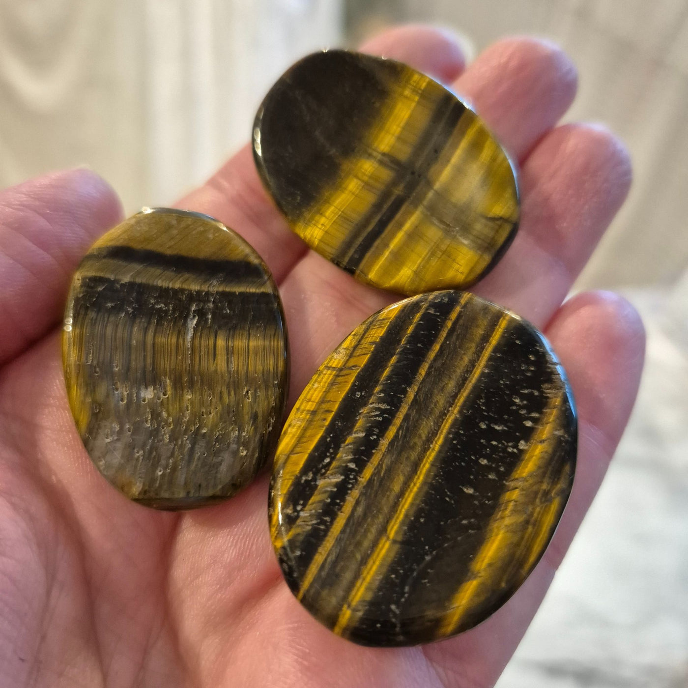 Tigeröga - worry stone / thumb stone / tumsten